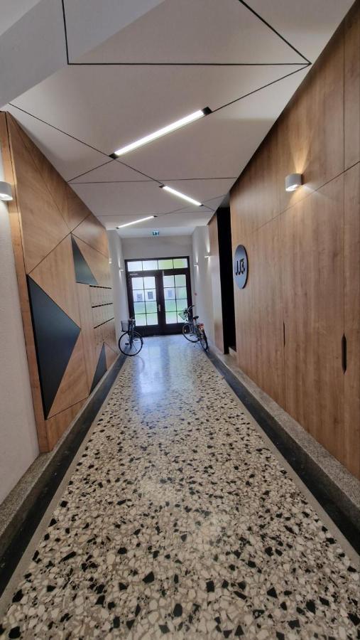 Upgrade Ljubljana Appartement Buitenkant foto
